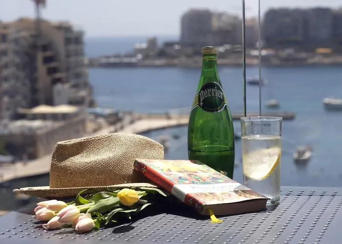 Luxurious 3 Bedroom With Breathtaking Views - Mmai1-1 *